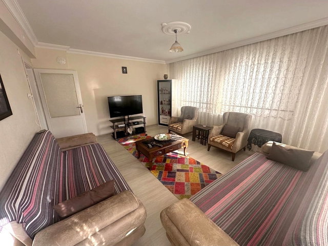 RE/MAX İNCİ'DEN ALTIEYLÜL BAHÇELİEVLER MAH'DE SATILIK 2+1 DAİRE