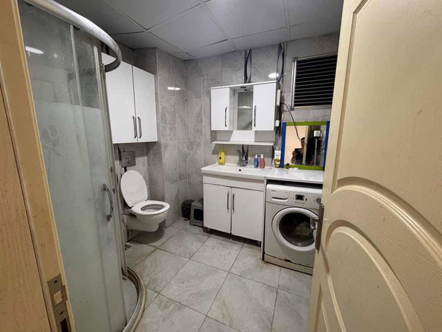 İLKADIMDA ÖĞRETMENEVİ KARŞISINDA SATILIK 3+1 DAİRE