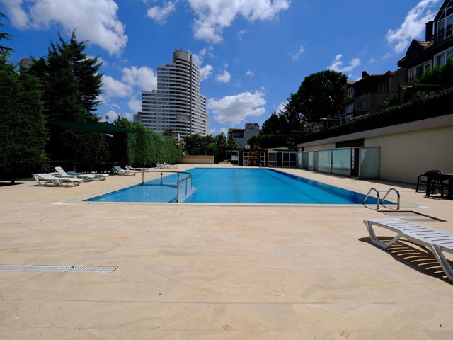BAHÇEŞEHİR İÇTENKENT SİTESİNDE 5+2 KİRALIK VİLLA