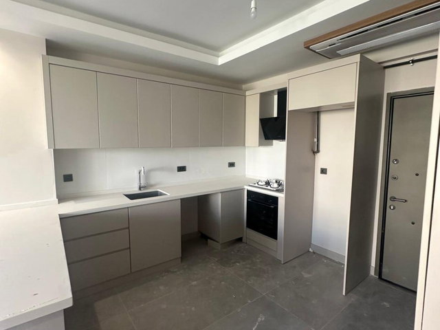 KEPEZ GÖÇERLER’DE SIFIR 1+1 SATILIK DAİRE