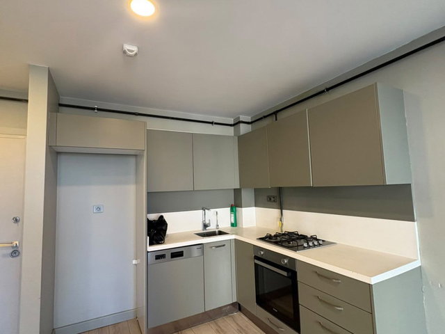 ESENYURT MEYDAN ARDIÇLI SİTESİNDE KİRALIK