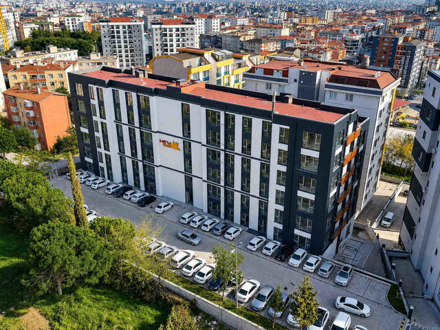 PENDİK HFM ÇINAR PROJESİ'NDE MODERN TASARIMLI 2+1 96 M² DAİRE