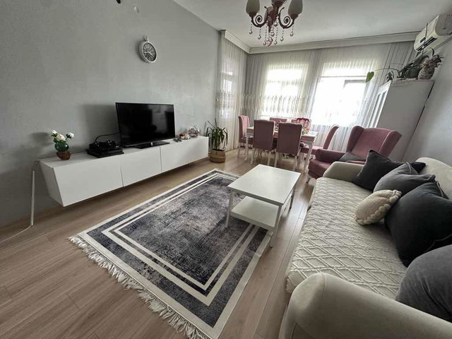 CUMHURİYET MAHALLESİNDE 2+1 SATILIK DAİRE