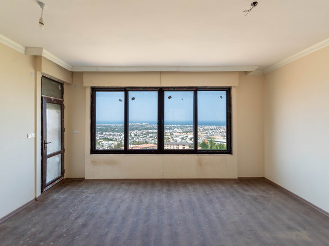 KAHRAMANDERE PANORAMIK DENIZ MANZARALI 370 M² 6+2 VILLA
