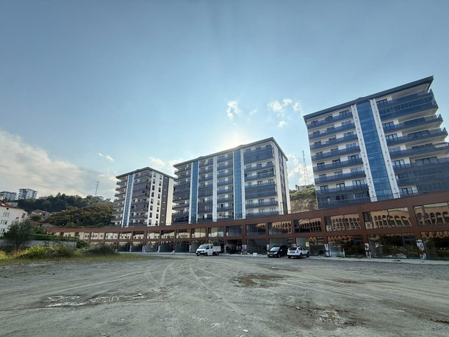 AKSU'DA SİTE İÇİNDE SIFIR 2+1   7. KAT KİRALIK DAİRE
