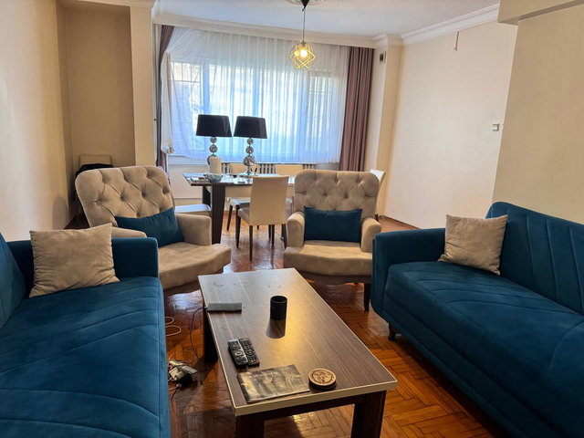BAHÇELIEVLER ARIN SITESINDE 2+1 BAHÇE KATI SATILIK