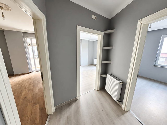 KARTEPE ATAEVLER'DE 2+1 KİRALIK ARAKAT DAİRE