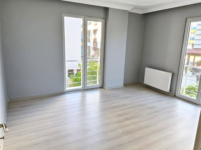 KARTEPE ATAEVLER'DE 2+1 KİRALIK ARAKAT DAİRE