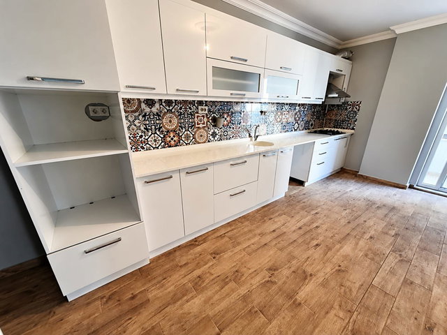 KARTEPE ATAEVLER'DE 2+1 KİRALIK ARAKAT DAİRE
