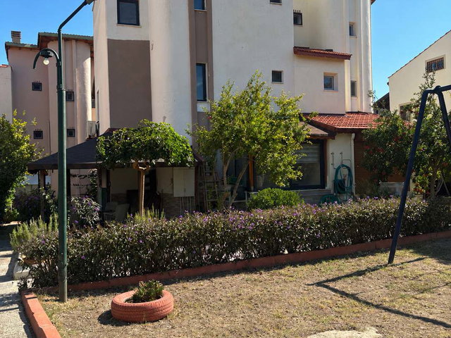 URLA ÇEŞMEALTI YILDIZ SITESI'NDE TERASLI 4+1 VILLA
