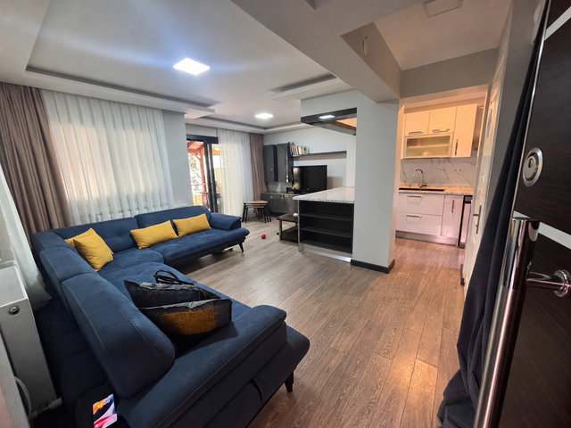 URLA ÇEŞMEALTI YILDIZ SITESI'NDE TERASLI 4+1 VILLA