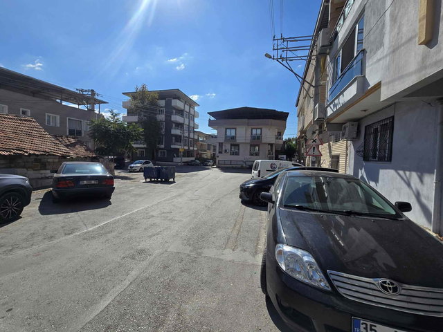 BUCA DİCLE MAH 60 M2 1+1 KİRALIK DAİRE