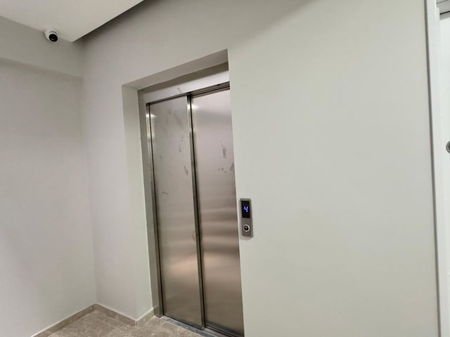 İÇERENKÖY'DE EŞYALI SIFIR 1+1 DAİRE