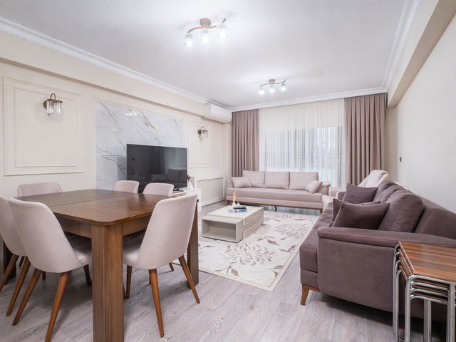 REMAX AREA DAN BALAT TA SATILIK ARAKAT 3+1 İÇI YAPILI KÖŞE DAIRE