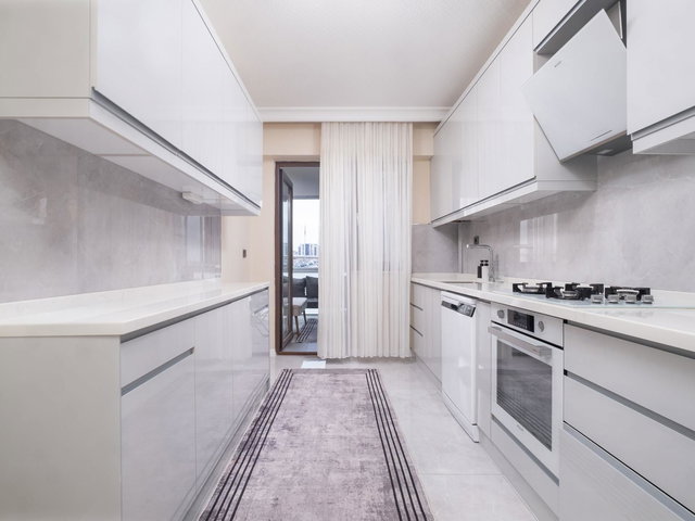 REMAX AREA DAN BALAT TA SATILIK ARAKAT 3+1 İÇI YAPILI KÖŞE DAIRE