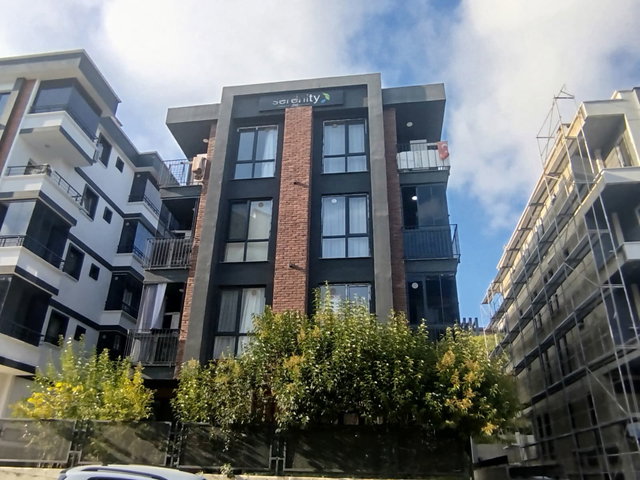 ATAKUM BALAÇ’TA 1+1 BALKONLU, KOMBİLİ SATILIK DAİRE