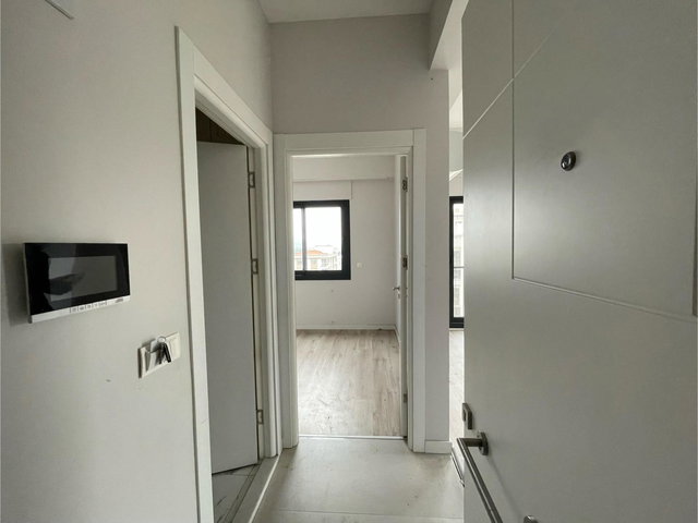 GAZİEMİR 232 SUITS' DE EŞYASIZ KİRALIK 1+1 DAİRE
