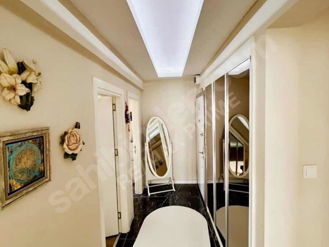 KOZYATAĞI KOCAYOL CADDESİNDE SATILIK 3+1 DAİRE