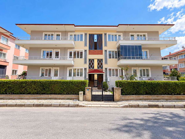REMAX DEM'DEN ERGENEKON MAH. 3+1 SATILIK DAİRE