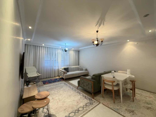 KAĞITHANE’DE SİTE İÇİNDE 3+1 | 115 M² NET | GİRİŞ KAT | BALKONLU
