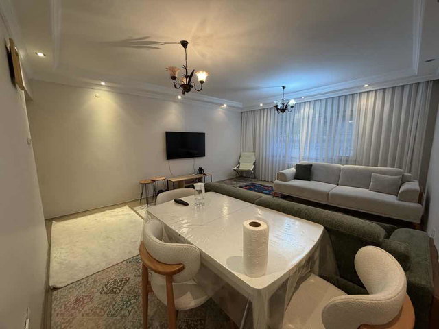 KAĞITHANE’DE SİTE İÇİNDE 3+1 | 115 M² NET | GİRİŞ KAT | BALKONLU