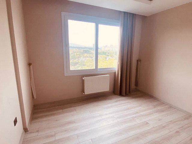 REMAX TOROS'TAN ZEYTİNKENT’TE HAVUZ & DOĞA MANZARALI MASRAFSIZ 2+1