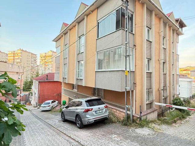 ATAŞEHIR,İÇERENKÖY MAH.'DE 3+1 SATILIK DAIRE FIRSATI