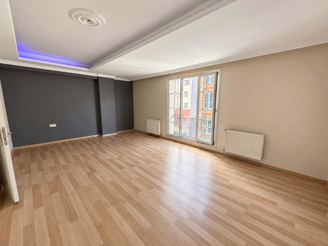 ESENYURT TALATPAŞA GENIŞ 3+1 KIRALIK DAIRE