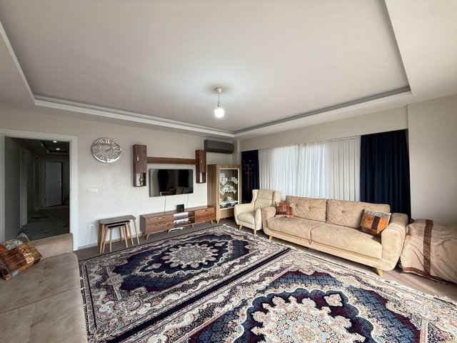 ANFA LİFE SİTESİNDE CADDEYE CEPHE METROBÜSE YAKIN SATILIK 2+1 DAİRE