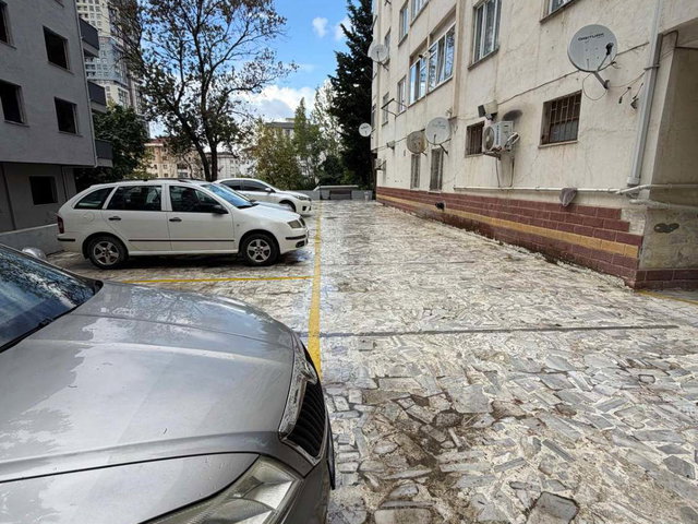 KARTAL ATALAR'DA KIRALIK 3+1 DAIRE: 135M², OTOPARKLI, MARMARAY'A