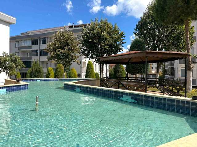 MURATÇEŞME'DE SİTE İÇİ DENİZ MANZARALI 210 M2 4+1 DUBLEKS DAİRE