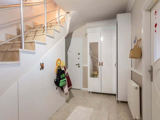 ERYAMAN ATA MAH. UMUT YAPI SİTESİ’NDE 5+1 | 250 M² NET | TERASLI DUBLEKS | 3 BANYO | 3 CEPHE