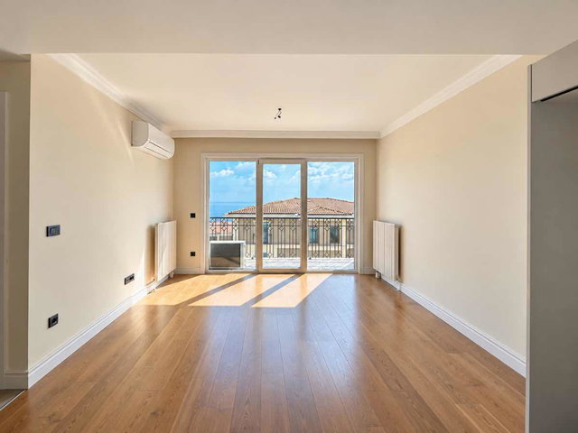 DENİZ İSTANBULDA FULL DENİZ MANZARALI SATILIK 1+1 BOŞ DAİRE