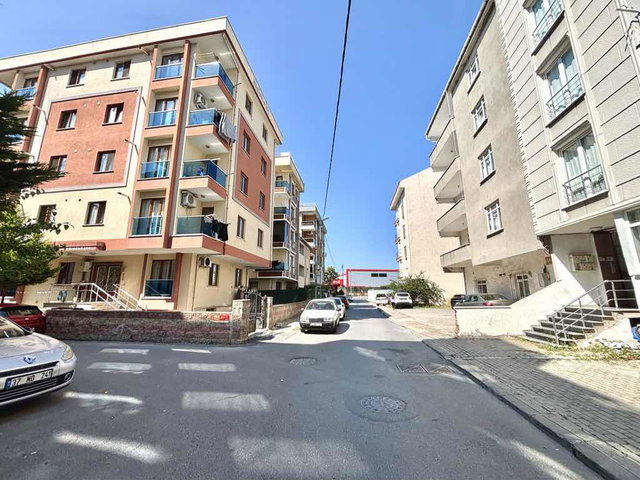 SANCAKTEPE EYÜP SULTAN MAH METROYA YAKIN KİRALIK 2+1 DAİRE