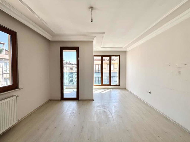 SANCAKTEPE EYÜP SULTAN MAH METROYA YAKIN KİRALIK 2+1 DAİRE