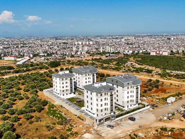 SIFIR KAPALI OTOPARKLI HAVUZLU AKILLI EV SİSTEMLİ 3+1