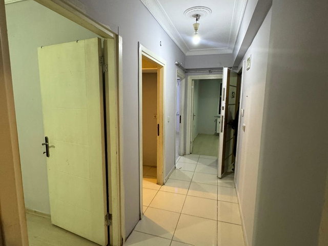 BEYLİKDÜZÜ YAKUPLU'DA YÜKSEK GİRİŞ 2+1 DAİRE