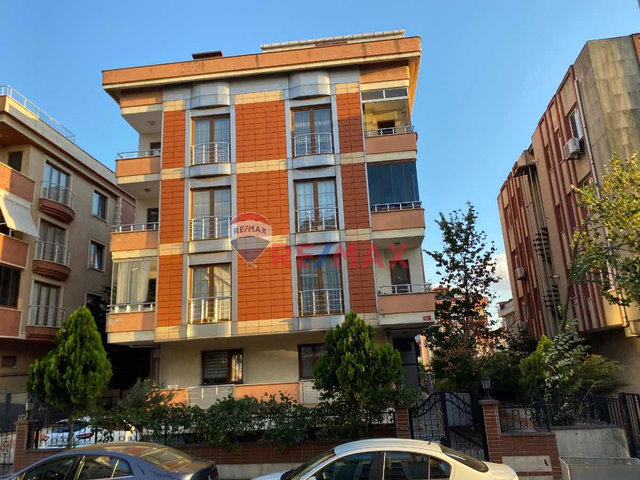 ATAŞEHİR İNÖNÜ MAH. METRO YAKINI 3+1 SATILIK DAİRE