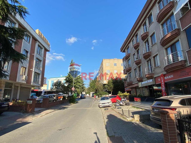 ATAŞEHİR İNÖNÜ MAH. METRO YAKINI 3+1 SATILIK DAİRE