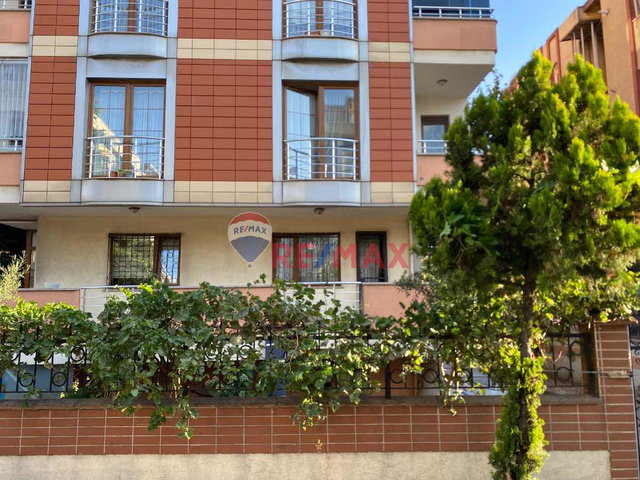 ATAŞEHİR İNÖNÜ MAH. METRO YAKINI 3+1 SATILIK DAİRE