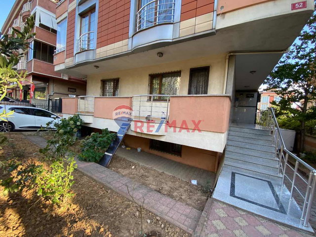 ATAŞEHİR İNÖNÜ MAH. METRO YAKINI 3+1 SATILIK DAİRE