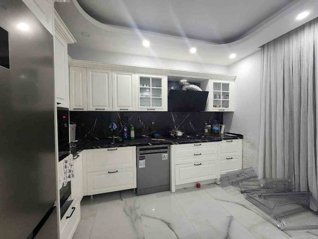 KARTEPE SARIMEŞE'DE 4+1 KİRALIK VİLLA