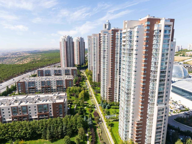PARKORAN KONUTLARI MOBİLYALI 1+1 KİRALIK DAİRE
