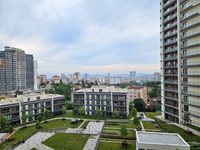 TUAL ADALARDA KİRALIK 2+1 DENİZ MANZARALI GÜZEL DAİRE