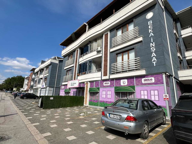 KARTEPE FSM'DE SİTE İÇİ KİRALIK 3+1 GENİŞ ARAKAT DÜZ DAİRE