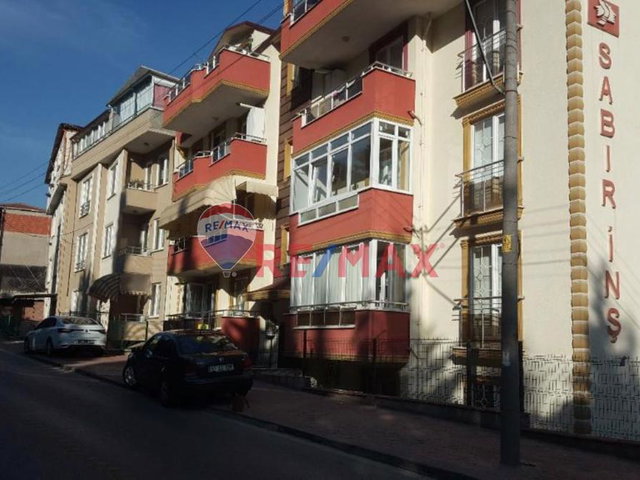 İZMİT 28 HAZİRAN MAH. DE KİRALIK 2+1 GENİŞ DAİRE