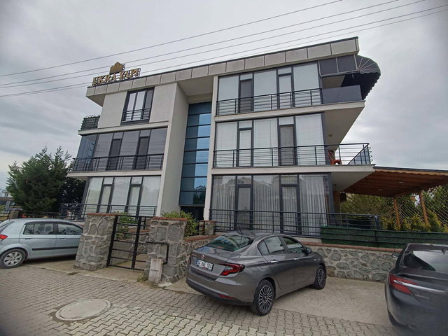 REMAX HÜR ALİ KUTANİS'TEN ERENLERDE SATILIK 3+1 DAİRE
