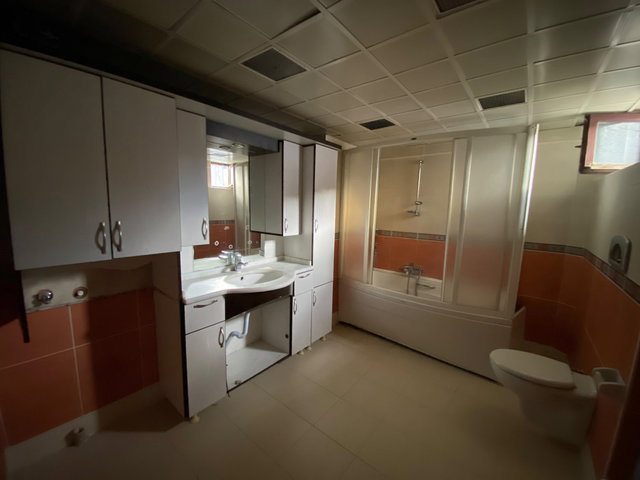 REMAX ARTIS'DEN KAYAKYOLU'NDA SATILIK 4+1 DAIRE