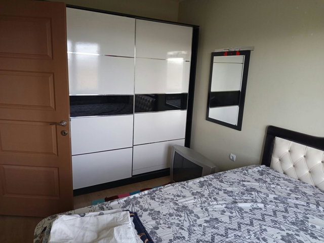TOKİ TEMELLİ KONUTLARI’NDA GÜNEY-DOĞU CEPHELİ, EŞYALI 1+1 KİRALIK DAİRE