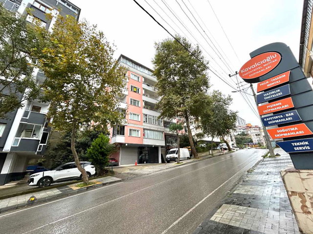 ÜNİVERSİTE MAHALLESİ'NDE 3+1 SATILIK DAİRE
